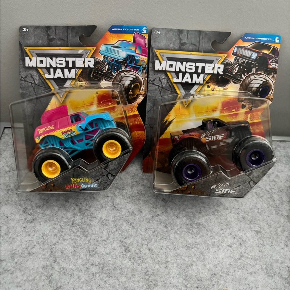 Monster Jam- 2 Monster Truck Wild Side and Ringling Bailey Circuit.